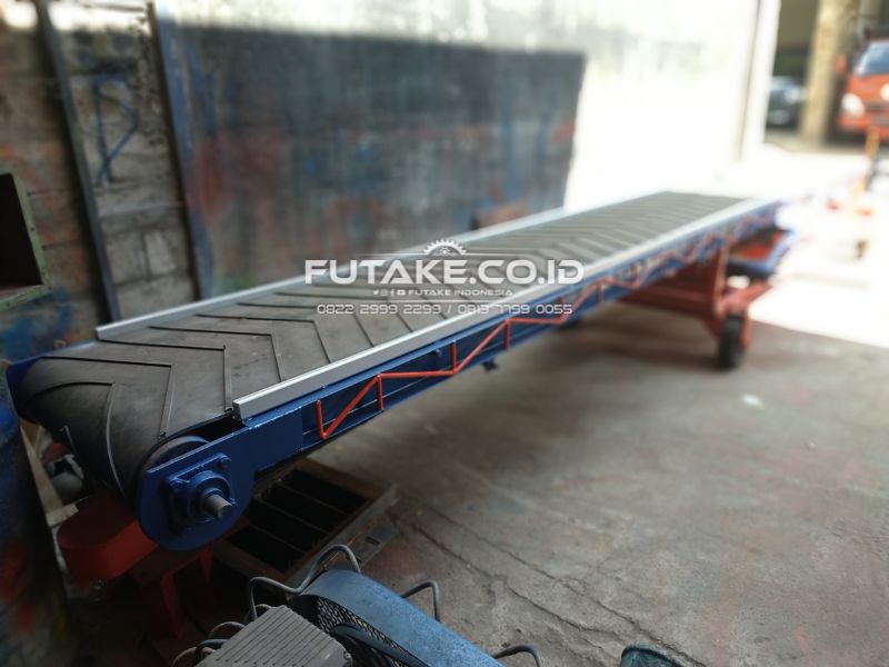 Mesin Conveyor Pemindah Barang Customized