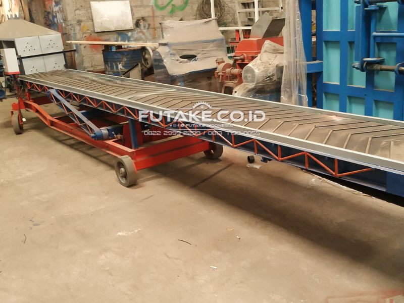 Mesin Conveyor Pemindah Barang Kustom