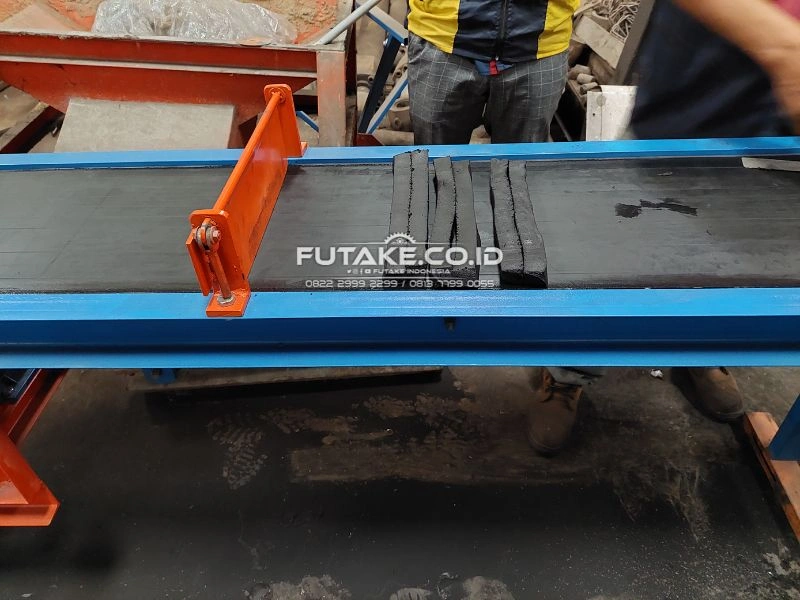 Alat Pencetak Arang Briket Otomatis Tenaga Listrik